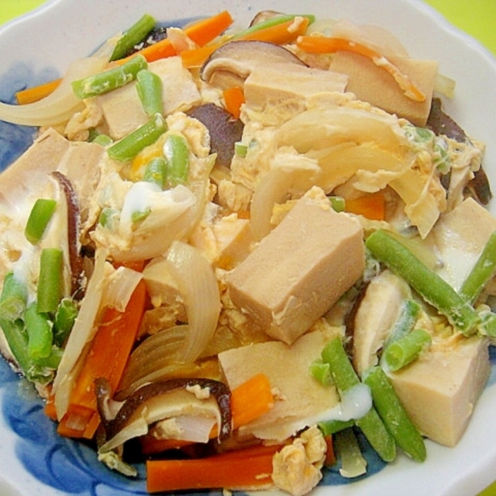 高野豆腐と野菜の卵とじ